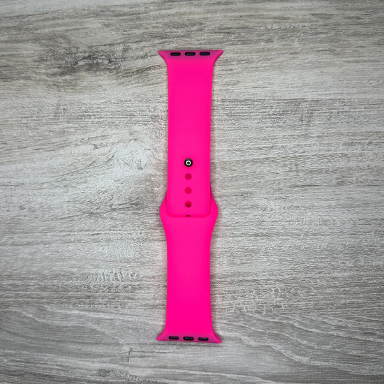 Silicone watch straps with a comfortable fit, adjustable length, and durable, water-resistant material, perfect for adding a touch of style and personalization to any watch.